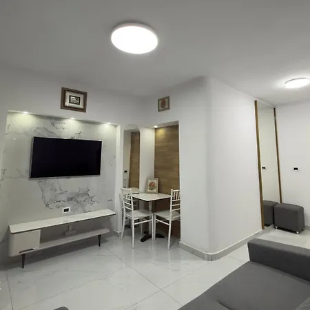 Daire Sya Cozy Near Center Tiran